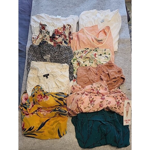 11 Women's Sz 2x Clothing Items Mixed Styles & Brands For 1 Low Price *READ - Picture 1 of 14